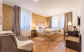 Plitvice Falls Cottage - Luxury Rooms & Dinner